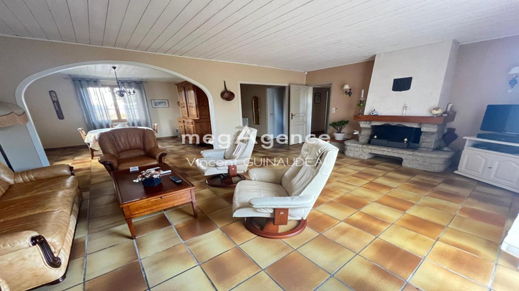Ma-Cabane - Vente Maison LE MAY SUR EVRE, 111 m²