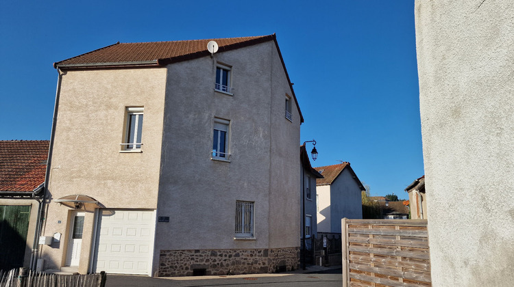 Ma-Cabane - Vente Maison LE MAYET-DE-MONTAGNE, 150 m²