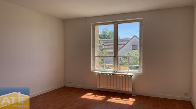 Ma-Cabane - Vente Maison Le Mayet-de-Montagne, 61 m²