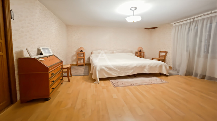 Ma-Cabane - Vente Maison LE MESNIL-ESNARD, 260 m²