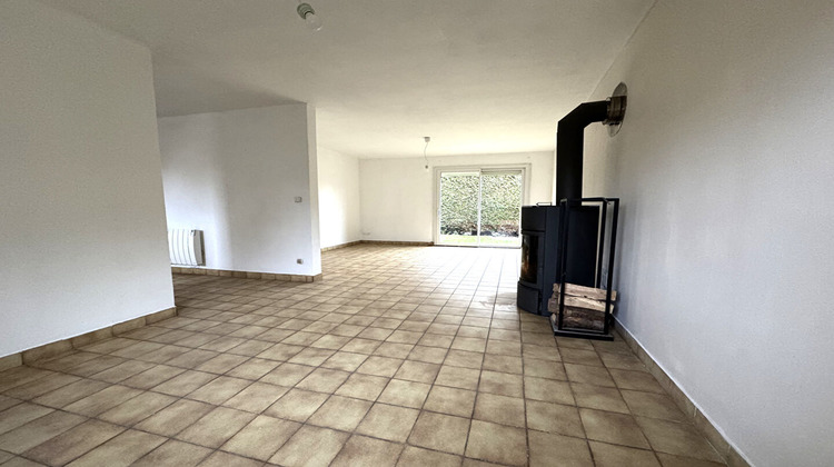 Ma-Cabane - Vente Maison LE MESNIL-ESNARD, 90 m²