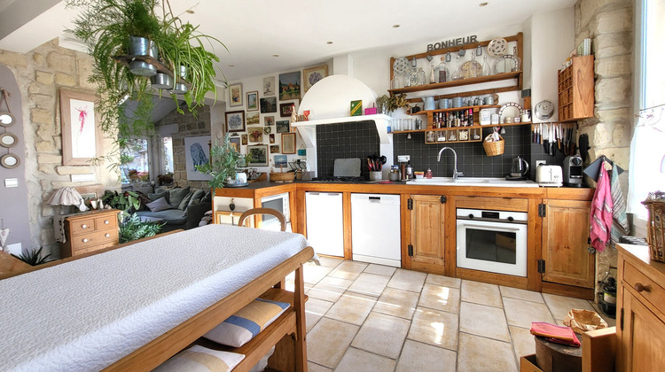 Ma-Cabane - Vente Maison LE MESNIL-LE-ROI, 126 m²