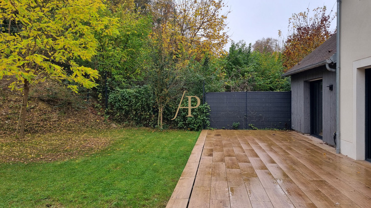 Ma-Cabane - Vente Maison LE MESNIL-LE-ROI, 163 m²