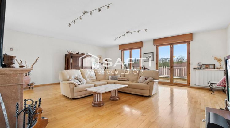 Ma-Cabane - Vente Maison Le Mesnil-le-Roi, 238 m²