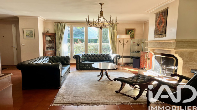 Ma-Cabane - Vente Maison Le Mesnil-le-Roi, 160 m²