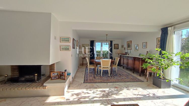 Ma-Cabane - Vente Maison LE MESNIL-LE-ROI, 153 m²