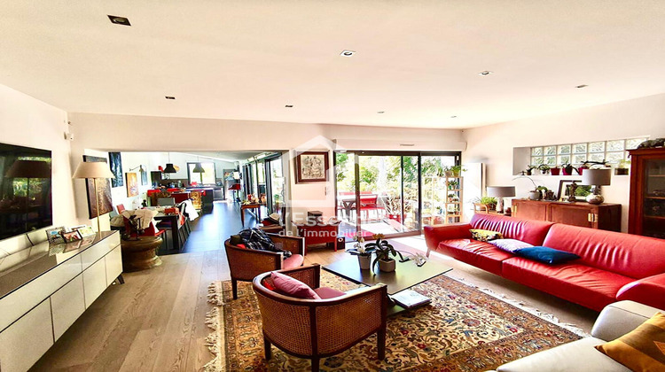 Ma-Cabane - Vente Maison LE MESNIL-LE-ROI, 140 m²