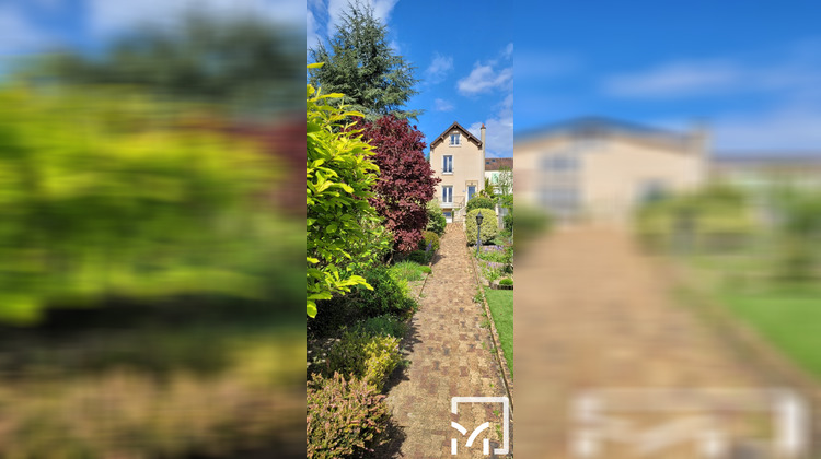 Ma-Cabane - Vente Maison Le Mesnil-le-Roi, 98 m²