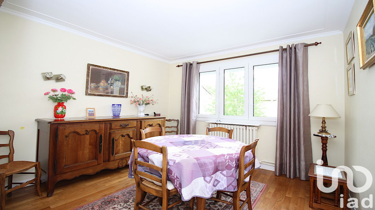 Ma-Cabane - Vente Maison Le Mesnil-Saint-Denis, 130 m²