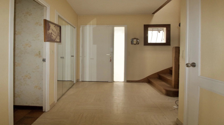 Ma-Cabane - Vente Maison Le Mesnil-Saint-Denis, 163 m²