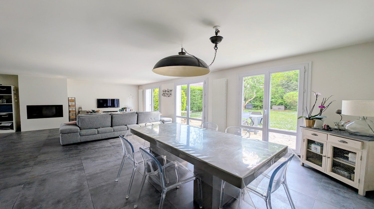 Ma-Cabane - Vente Maison Le Mesnil-Saint-Denis, 145 m²