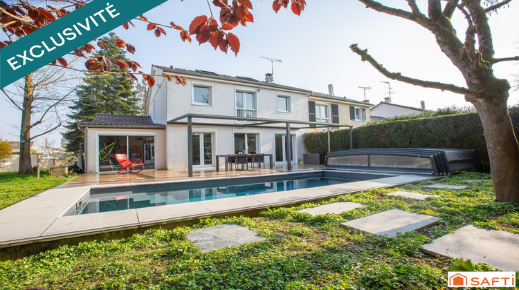 Ma-Cabane - Vente Maison Le Mesnil-Saint-Denis, 140 m²