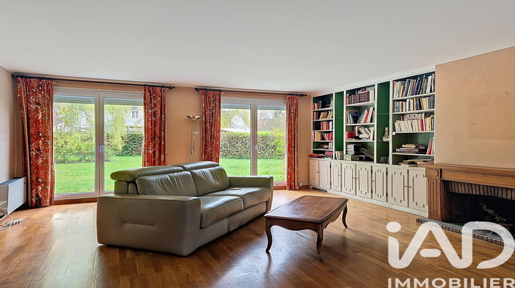 Ma-Cabane - Vente Maison Le Mesnil-Saint-Denis, 140 m²