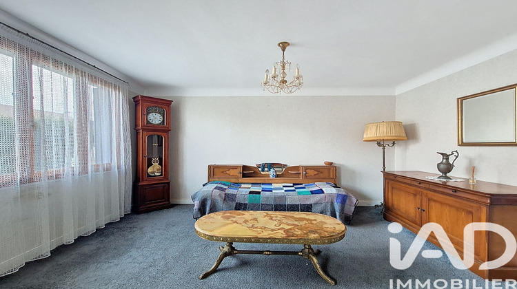 Ma-Cabane - Vente Maison Le Mesnil-Saint-Denis, 69 m²