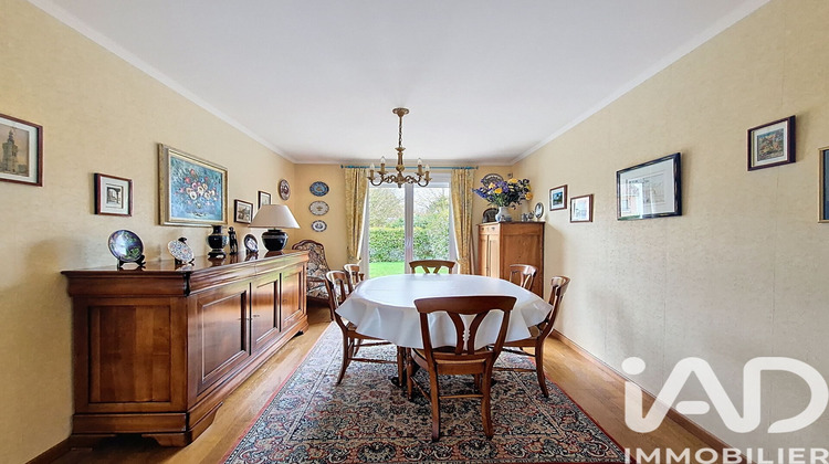 Ma-Cabane - Vente Maison Le Mesnil-Saint-Denis, 140 m²