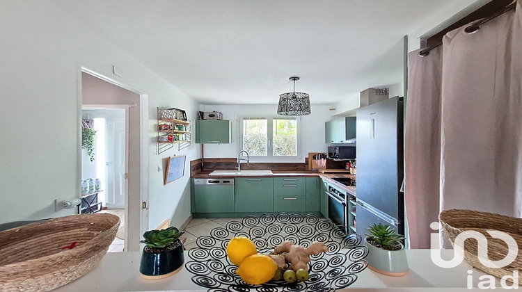 Ma-Cabane - Vente Maison Le Mesnil-Saint-Denis, 118 m²