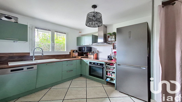 Ma-Cabane - Vente Maison Le Mesnil-Saint-Denis, 118 m²