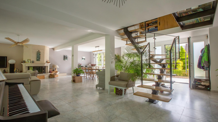 Ma-Cabane - Vente Maison Le Mesnil-Saint-Denis, 185 m²