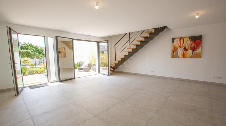 Ma-Cabane - Vente Maison Le Mesnil-Saint-Denis, 104 m²