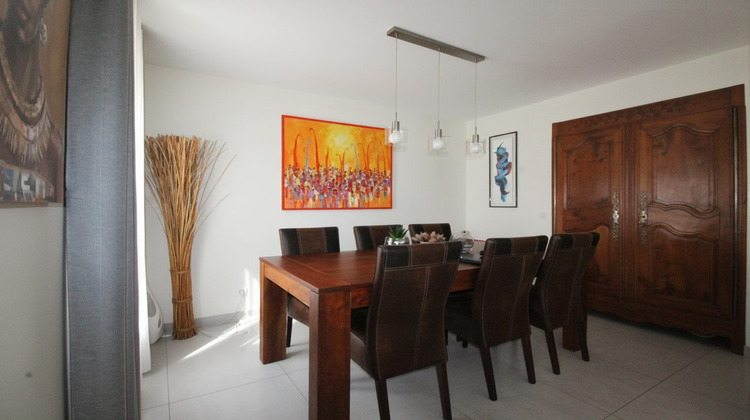 Ma-Cabane - Vente Maison Le Mesnil-Saint-Denis, 154 m²