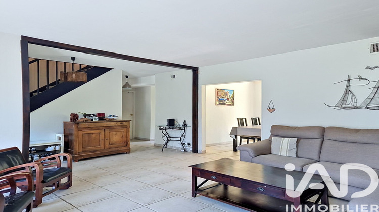 Ma-Cabane - Vente Maison Le Mesnil-Saint-Denis, 132 m²
