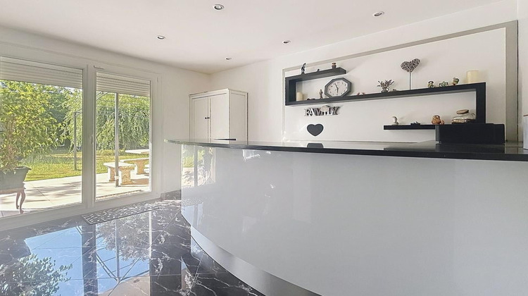 Ma-Cabane - Vente Maison Le Mesnil-Saint-Denis, 145 m²