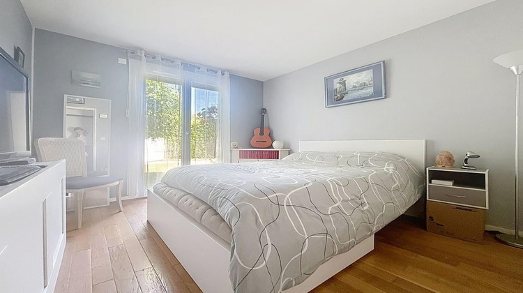 Ma-Cabane - Vente Maison Le Mesnil-Saint-Denis, 145 m²