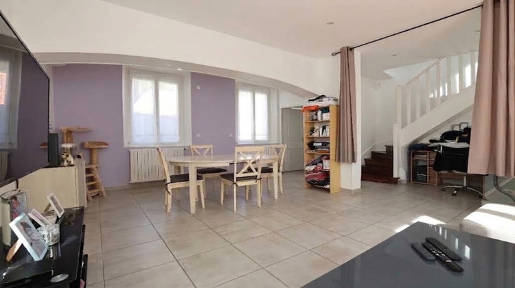 Ma-Cabane - Vente Maison LE MESNIL SUR OGER, 118 m²