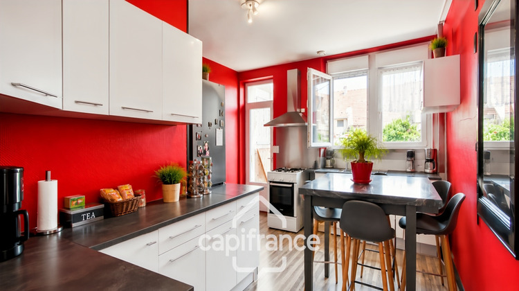 Ma-Cabane - Vente Maison LE MONTET, 110 m²