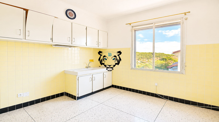 Ma-Cabane - Vente Maison LE MUY, 157 m²