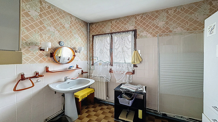 Ma-Cabane - Vente Maison LE PALAIS-SUR-VIENNE, 111 m²