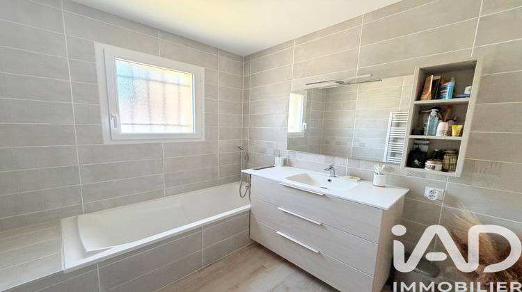 Ma-Cabane - Vente Maison Le Péage-de-Roussillon, 67 m²
