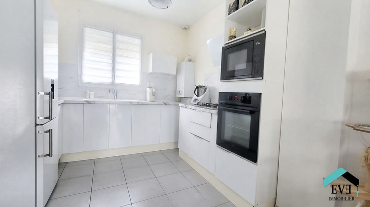 Ma-Cabane - Vente Maison LE PEAGE-DE-ROUSSILLON, 88 m²