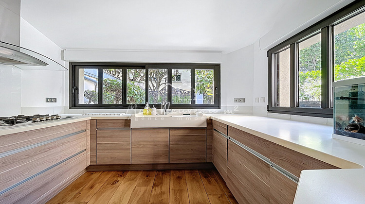 Ma-Cabane - Vente Maison LE PERREUX-SUR-MARNE, 99 m²