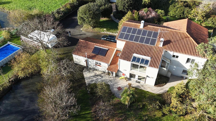 Ma-Cabane - Vente Maison Le Perrier, 165 m²