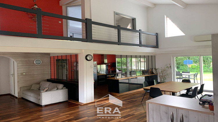 Ma-Cabane - Vente Maison LE PIAN-MEDOC, 191 m²