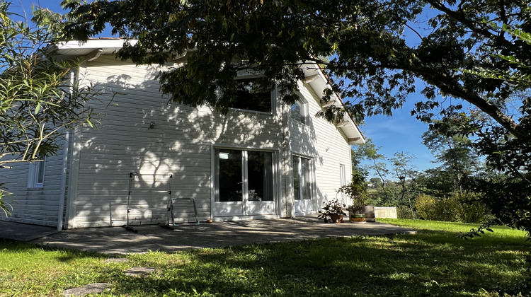 Ma-Cabane - Vente Maison Le Pian-sur-Garonne, 135 m²
