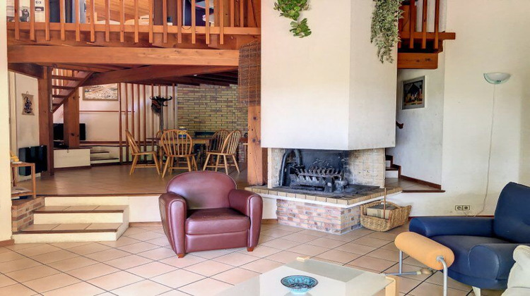 Ma-Cabane - Vente Maison Le Pian-sur-Garonne, 197 m²