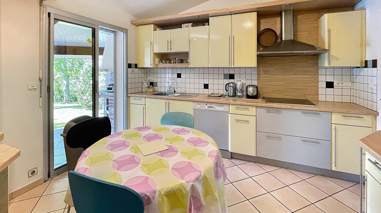 Ma-Cabane - Vente Maison Le Pian-sur-Garonne, 197 m²
