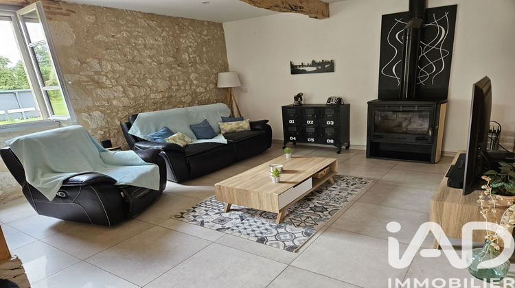 Ma-Cabane - Vente Maison Le Pin, 230 m²