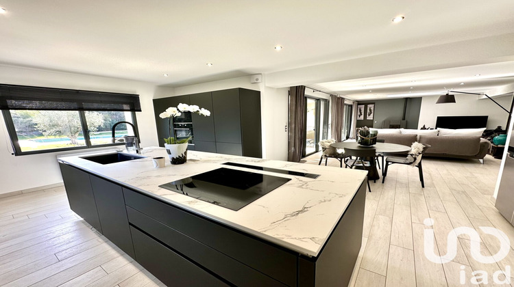 Ma-Cabane - Vente Maison Le Plan-de-la-Tour, 283 m²