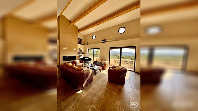 Ma-Cabane - Vente Maison Le Plan de la Tour, 260 m²