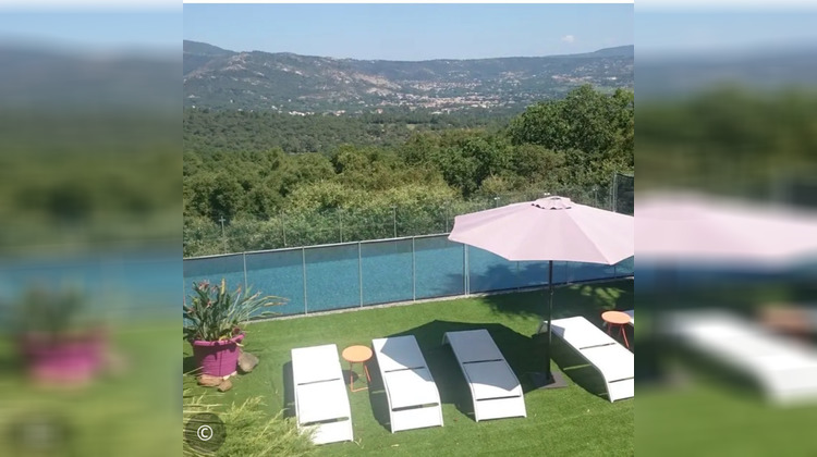 Ma-Cabane - Vente Maison LE PLAN-DE-LA-TOUR, 163 m²