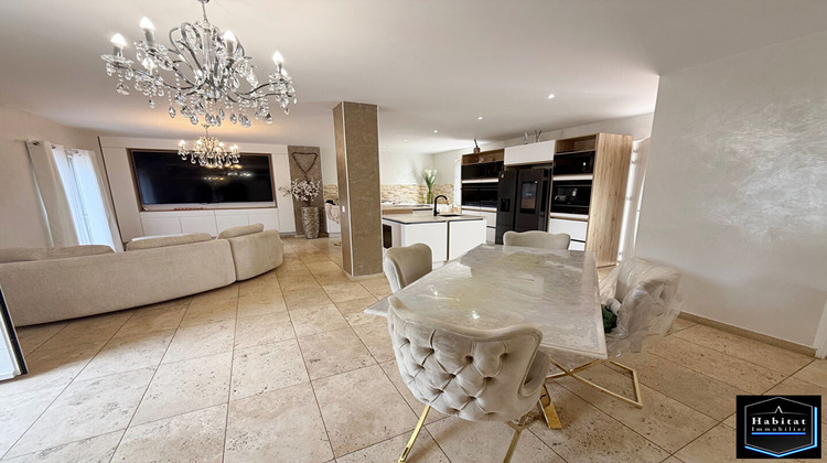 Ma-Cabane - Vente Maison LE PLESSIS-BELLEVILLE, 136 m²