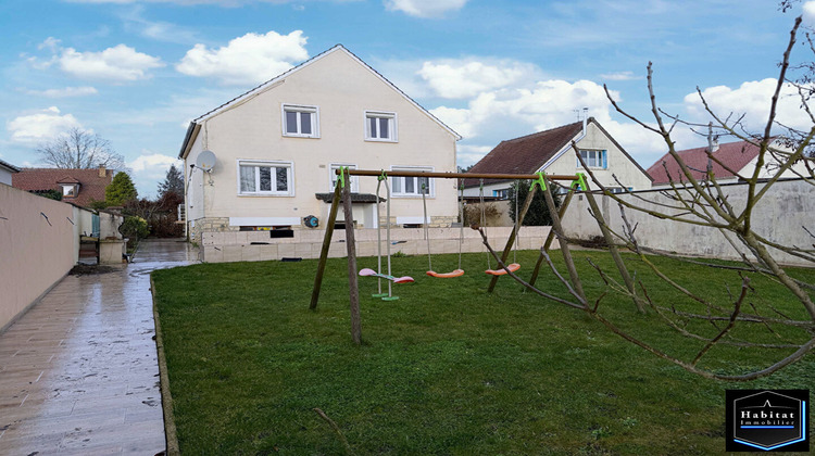 Ma-Cabane - Vente Maison LE PLESSIS-BELLEVILLE, 147 m²