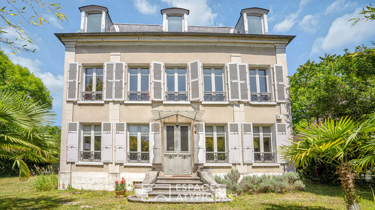 Ma-Cabane - Vente Maison LE PLESSIS-TREVISE, 231 m²