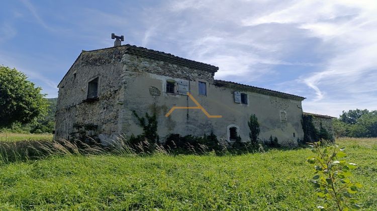 Ma-Cabane - Vente Maison LE POET LAVAL, 200 m²