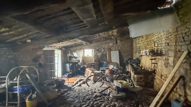 Ma-Cabane - Vente Maison LE POIRE-SUR-VELLUIRE, 100 m²