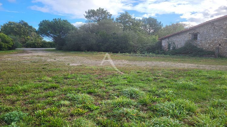 Ma-Cabane - Vente Maison LE POIRE-SUR-VIE, 295 m²