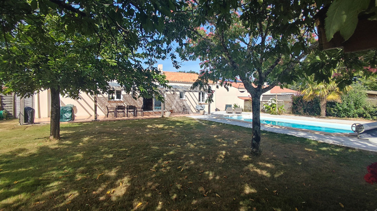 Ma-Cabane - Vente Maison LE POIRE-SUR-VIE, 98 m²